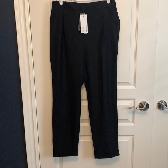 Frank and Oak Grant pants, tapered fit / pull on. - Picture 2 of 6